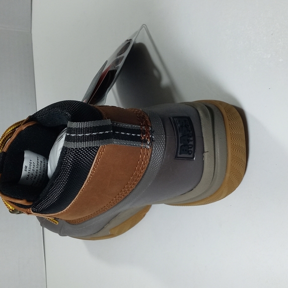 Boot - Picture 2 of 5